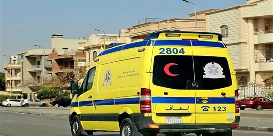 سيارة مسرعة تدهس شخصا على الطريق الدائري بالمنيب - أقرأ 24