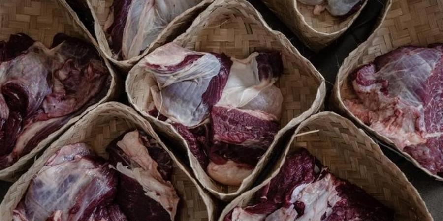 وزارة الأوقاف تسلِّم الدفعة الثانية من لحوم الأضاحي في 21 محافظة - أقرأ 24