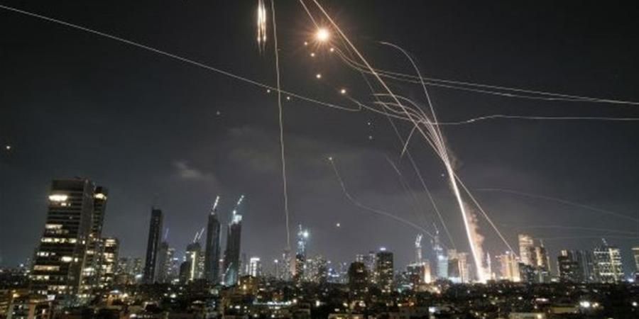 انفراجة بعد التصعيد.. إسرائيل تعيد فتح المدارس وإيران ترفع قيود الطيران - أقرأ 24