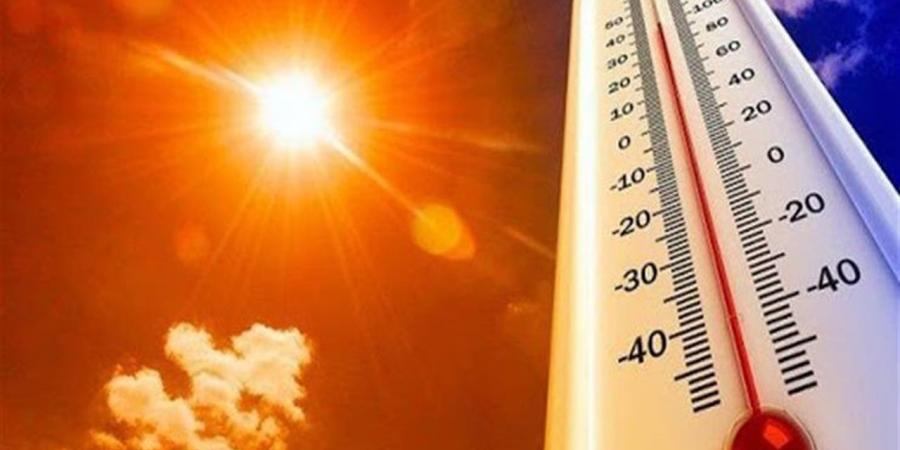 موجات الحر تهدد كبار السن.. نصائح طبية مهمة للوقاية من الجفاف وضربة الشمس - أقرأ 24