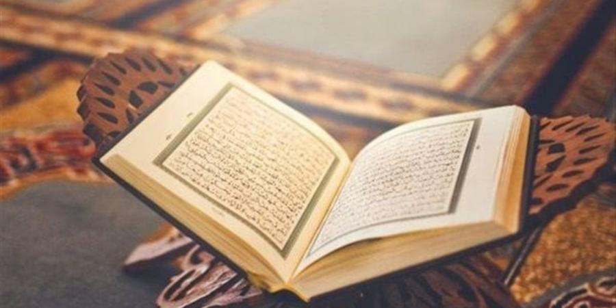 ملتقى التفسير بالجامع الأزهر: القرآن لا يقدم الكون باعتباره فراغا أو مساحة مظلمة - أقرأ 24