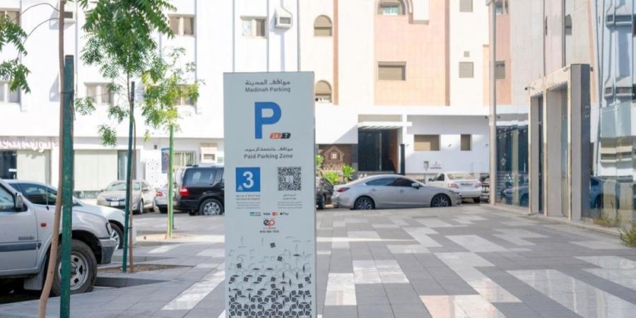 إطلاق مشروع «مواقف المدينة المنورة» 
لتحسين تجربة التنقل في المناطق الحيوية والتجارية