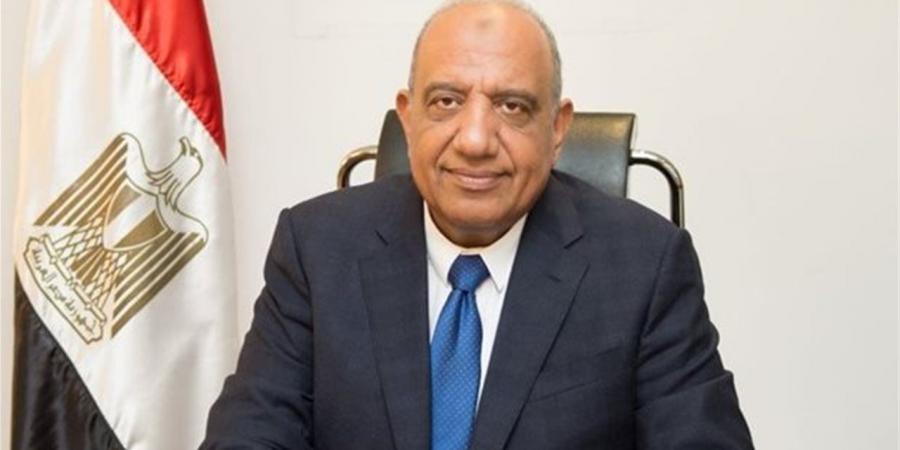 وزير الكهرباء يبحث مع "أكوا باور" تسريع تنفيذ مشروعات الطاقات المتجددة - أقرأ 24