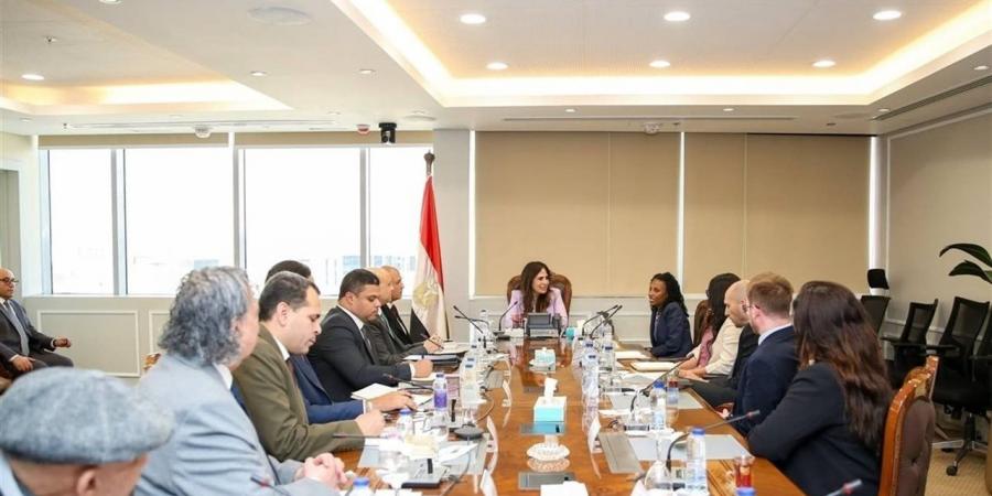 وزيرة الإسكان تستقبل وفدًا من البنك الدولي لبحث تعزيز أوجه التعاون - أقرأ 24