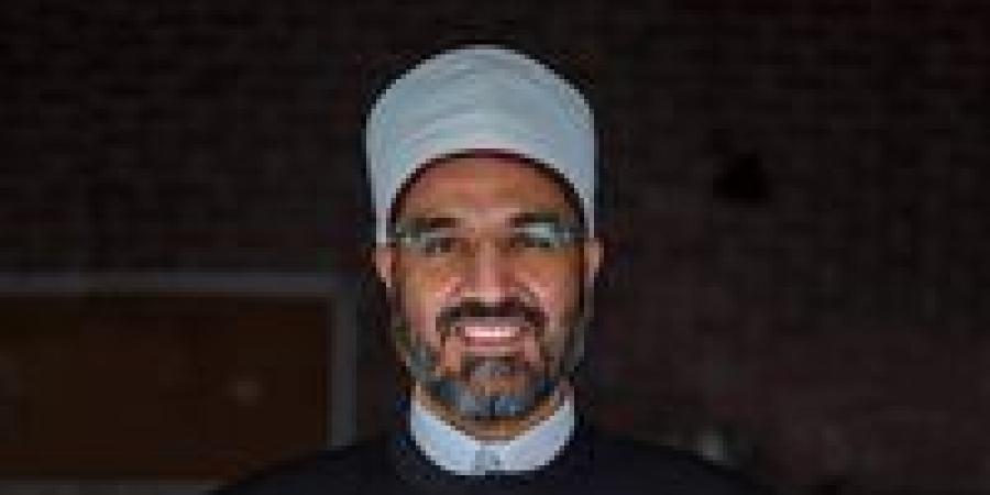 عمرو الورداني: غياب "المعنى" داخل الأسرة يهدد الأجيال الجديدة -  أقرأ 24