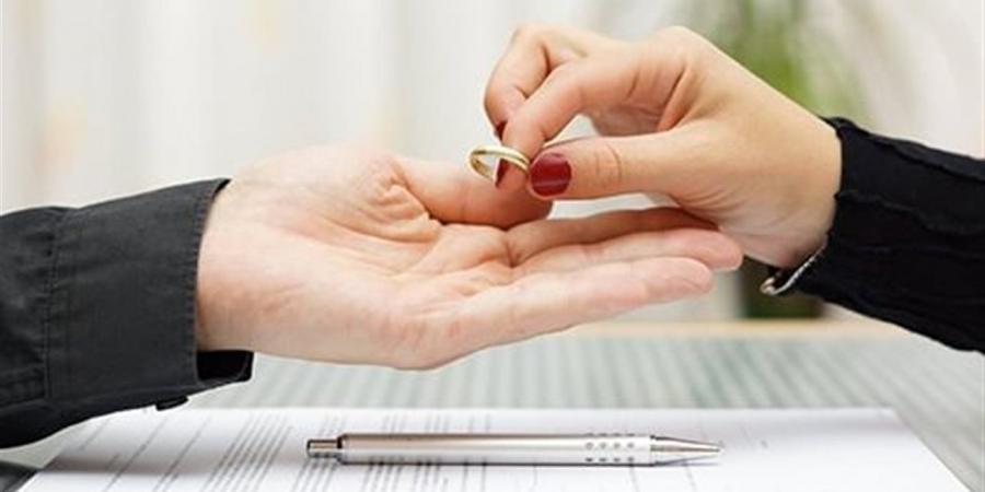 الطلاق بسبب الإدمان.. كيف تثبت الزوجة الضرر؟ - أقرأ 24