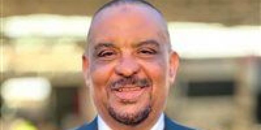 استجابة للنائب أحمد حافظ.. محافظ السويس يقر تطوير الروض القديم بمقابر الأربعين -  أقرأ 24