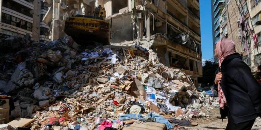 إعلام لبناني: غارة إسرائيلية تستهدف بلدة الكفور في قضاء النبطية جنوبي البلاد - أقرأ 24