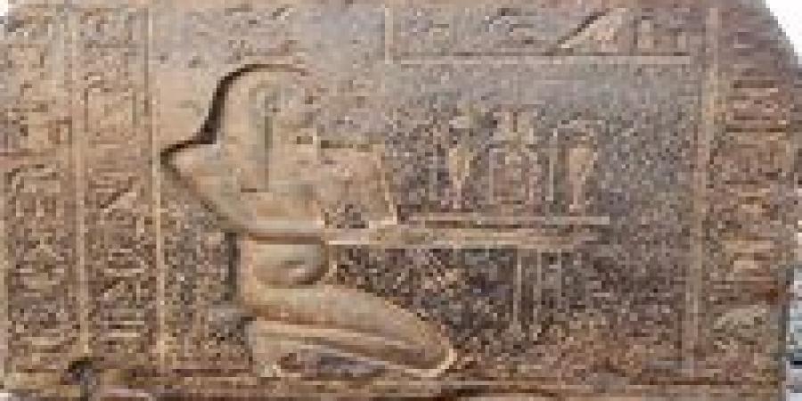 وزير الآثار السابق يفجر مفاجأة: ملك فرعوني أصيب بشلل الأطفال.. والأقزام حظوا بمكانة رفيعة -  أقرأ 24