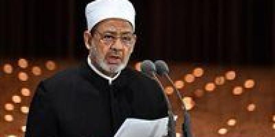 رئيس الوزراء يهنئ شيخ الأزهر بمناسبة العام الهجري الجديد -  أقرأ 24