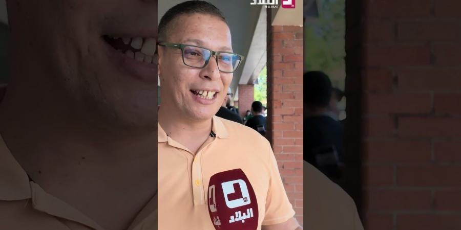 "اربحولنا الأرجنتين برك" ????????????.. مناصر يقطع 9000 كلم من تيارت إلى كانساس سيتي من أجل الخضر ✈️???? -  أقرأ 24