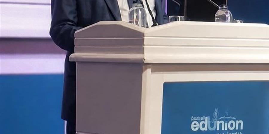 الزناتي أمام "منتدى اسطنبول الدولى للتعليم": حقوق المعلمين المؤقتين يجب أن تشمل الأجر العادل - أقرأ 24