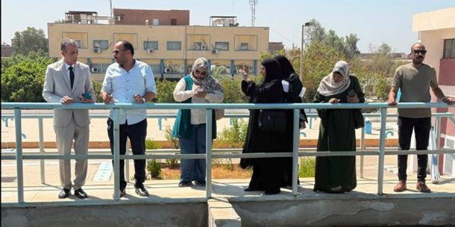 بحث آليات الترشيد.. مجمع إعلام قنا يزور شركة المياه لمتابعة مراحل التقية - أقرأ 24