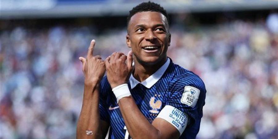 بأرقام إعجازية.. مبابي يتجاوز الإرث المونديالي لـ ميسي ورونالدو - أقرأ 24