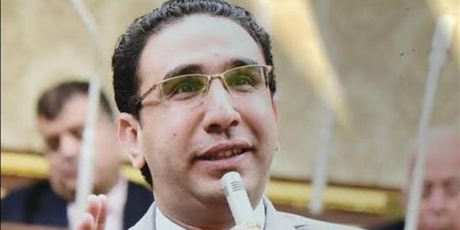 عبد الوهاب خليل يهاجم الجهات التنفيذية بسبب تعطل وحدة رعاية مركزة بمستشفى أطفيح - أقرأ 24