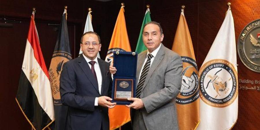 الرقابة المالية تستضيف وفدًا من لجنة تنظيم عمليات البورصة الجزائرية - أقرأ 24