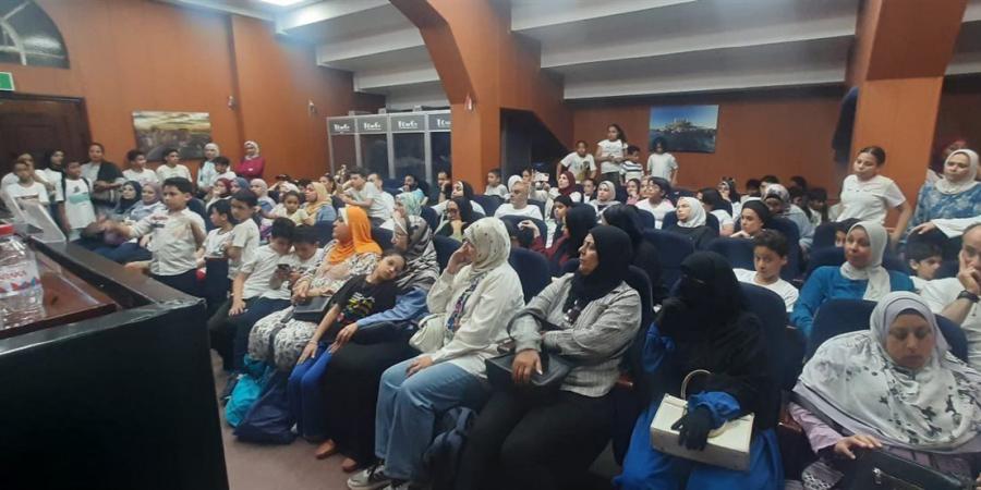 "إعلام الإسكندرية" يناقش ترشيد الموارد والطاقات البشرية وأثره على الاقتصاد الوطني - أقرأ 24