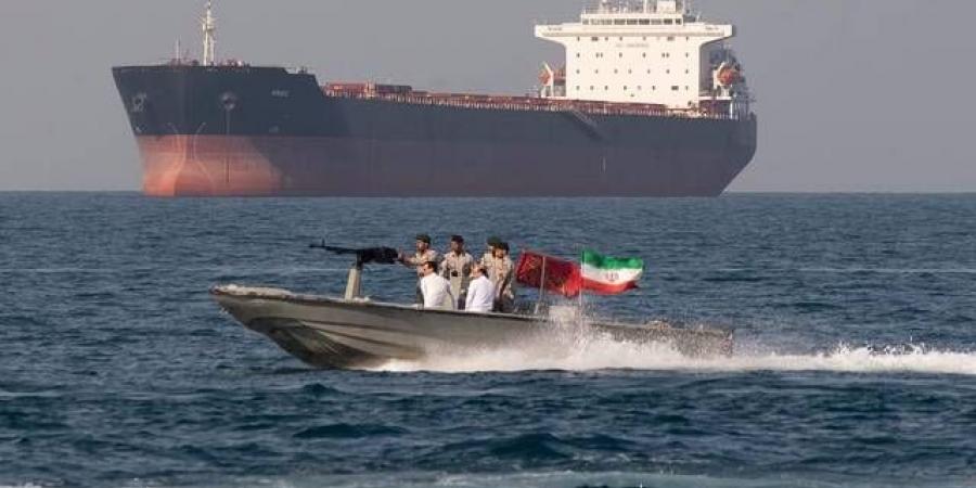انخفاض مستوى التهديد البحري في مضيق هرمز بعد الاتفاق - أقرأ 24