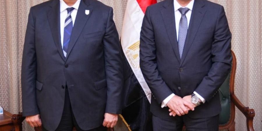 وزير العمل ورئيس جامعة القاهرة يبحثان التعاون في التدريب المهني وتأهيل الطلاب - أقرأ 24