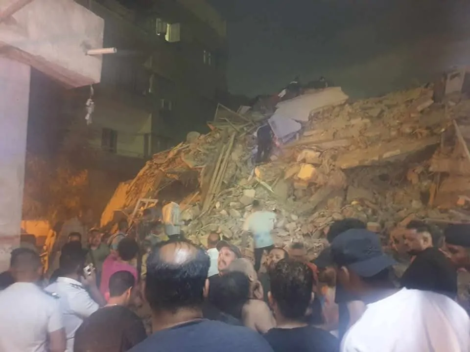 «مأساة في الإسكندرية» انهيار عقار يسفر عن إصابات وحالة من الذعر بين السكان