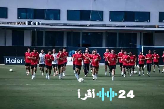 «عرض مغري يلوح في الأفق» مستقبل نجم الأهلي في خطر بسبب اهتمام قطري متزايد