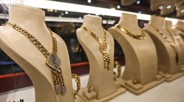 «هبوط مستمر» الذهب يواصل تراجعه اليوم وعيار 18 يهبط إلى 3968 جنيهاً