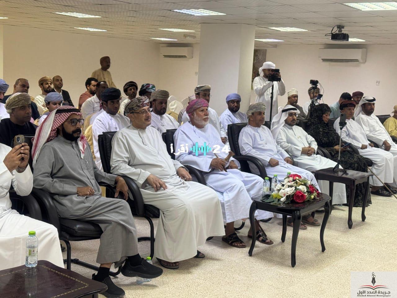 «ليلة ساحرة».. ظفار تحتفي بالشعر وتُتوّج أمسية ناجحة بلمسة إبداعية