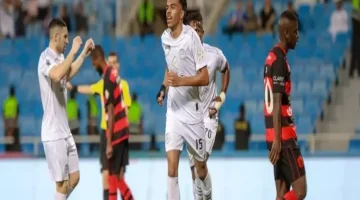 «زلزال رياضي».. شباب الرياض يكتسح الملعب بثلاثية مدوية ويشعل المدرجات
