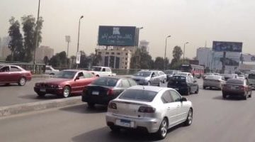 «سيولة نسبية مع زحام متوقع» .. المرور يرصد كثافات متوسطة بشوارع القاهرة والجيزة صباح اليوم