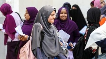 «بين الفرحة والقلق» وكيل الأزهر يعلن اعتماد نتيجة الثانوية الأزهرية بنسبة نجاح 53.99%