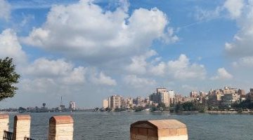 «موجة حر تضرب البلاد».. الأرصاد تحذر: طقس الغد شديد الحرارة والقاهرة تسجل 38 درجة وأسوان تتجاوز 45