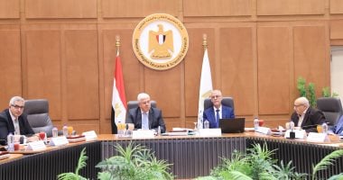 «تيسيرًا على الطلاب» التعليم العالي تُبقي على قواعد القبول بالجامعات الأهلية دون تغيير
