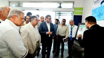«خدمة مُحسّنة للمواطنين» وزير الإسكان ومحافظ الدقهلية يفتتحان مركزًا متطورًا لخدمة عملاء مياه الشرب والصرف بالدقهلية