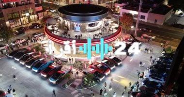 «انتقادات حادة» تلاحق إيلون ماسك بسبب مطعمه الجديد “تسلا” في أول ظهور له (فيديو وصور)