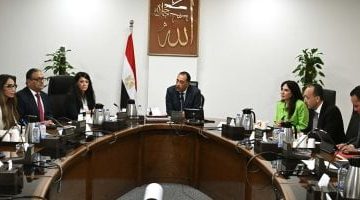 «نحو إدارة رشيدة» رئيس الوزراء يراجع خطط تعزيز حوكمة الأصول العامة وتطويرها
