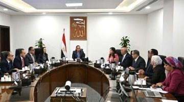 «إرث الأجداد في دائرة الضوء».. رئيس الوزراء يؤكد: الحكومة تولي اهتمامًا خاصًا بإحياء الحرف التراثية واليدوية