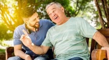 «إلى قلب الحما مباشرةً».. 5 نصائح ذهبية لكسب ود والد زوجتك