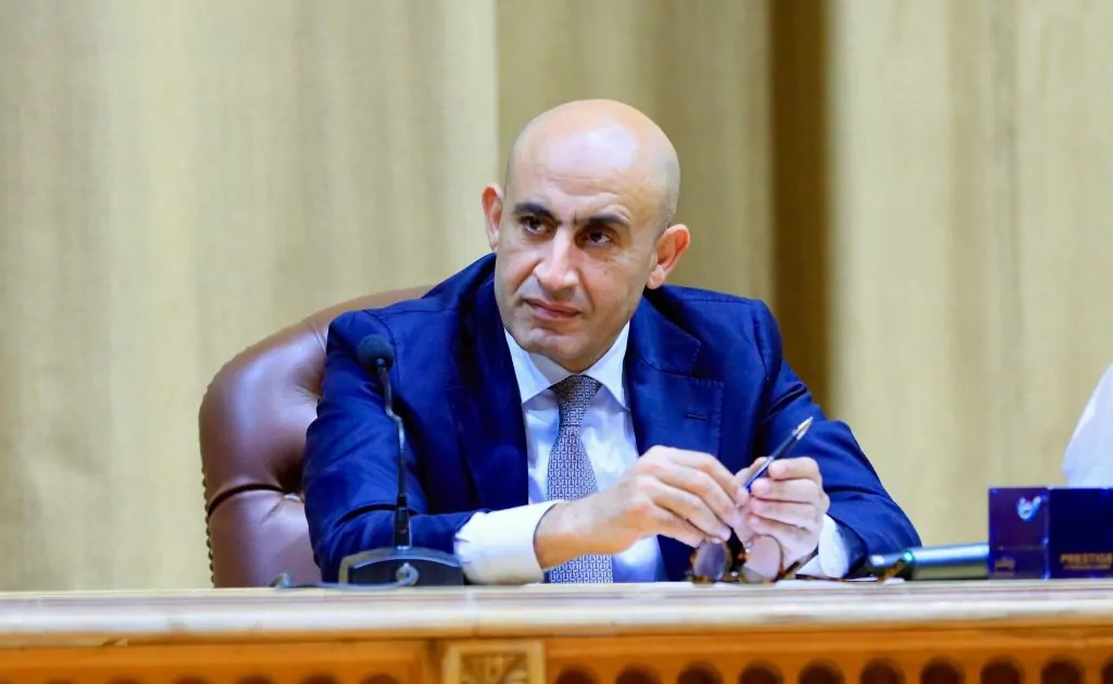 «بشرى للمعلمين» وزير التعليم يزف نبأً مفرحًا للأسرة التعليمية