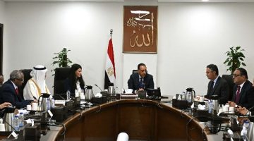 «تعزيز التعاون التجاري» رئيس الوزراء يبحث مع الرئيس التنفيذي للمؤسسة الإسلامية آفاق التمويل في العلمين الجديدة