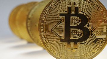 «ضربة رقمية».. كيف أثرت الحرب الإسرائيلية وانقطاع الإنترنت في إيران على تعدين البيتكوين؟