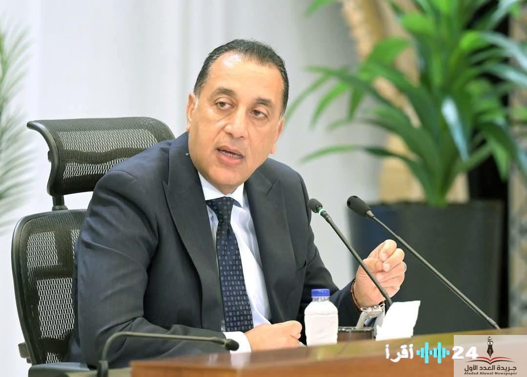 «جهود حاسمة» رئيس الوزراء يثني على دور الأوقاف في تفنيد الشائعات ومحاربة التضليل