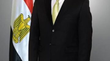 «حشد جماهيري» حزب الجبهة الوطنية ينهي حملته الانتخابية بثمانية مؤتمرات ضخمة قبل بدء فترة الصمت