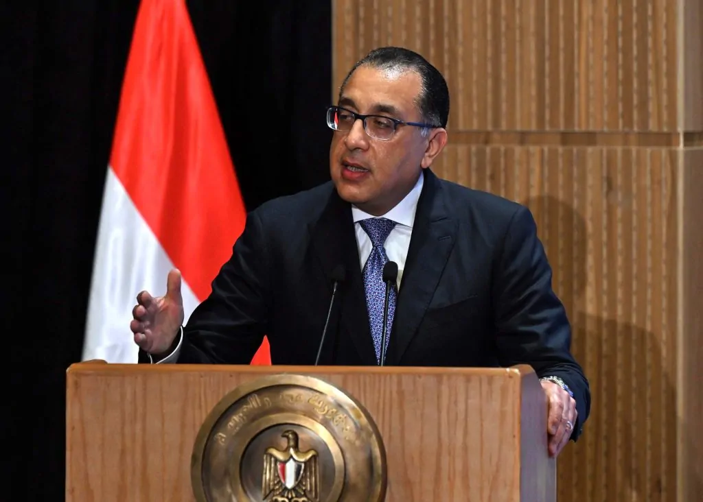 «غدًا في دائرة الضوء» رئيس الوزراء يترأس الاجتماع الأسبوعي للحكومة