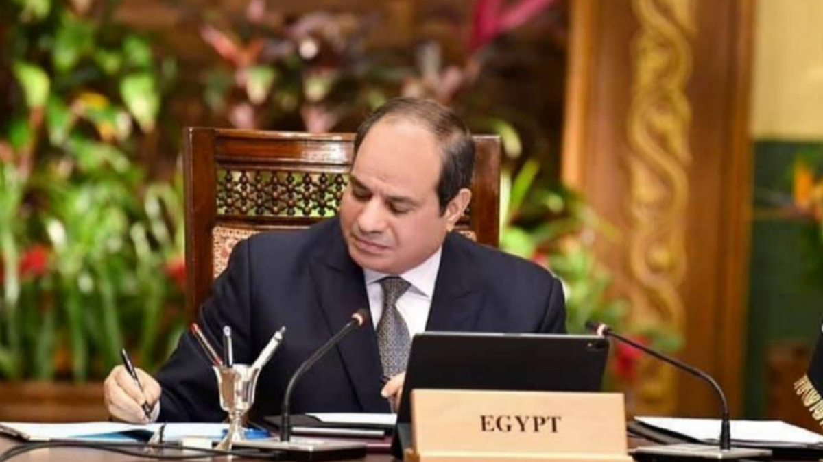 «ترقب وحسم».. 5 قرارات مصيرية على طاولة الرئيس السيسي تثير اهتمام الشارع المصري