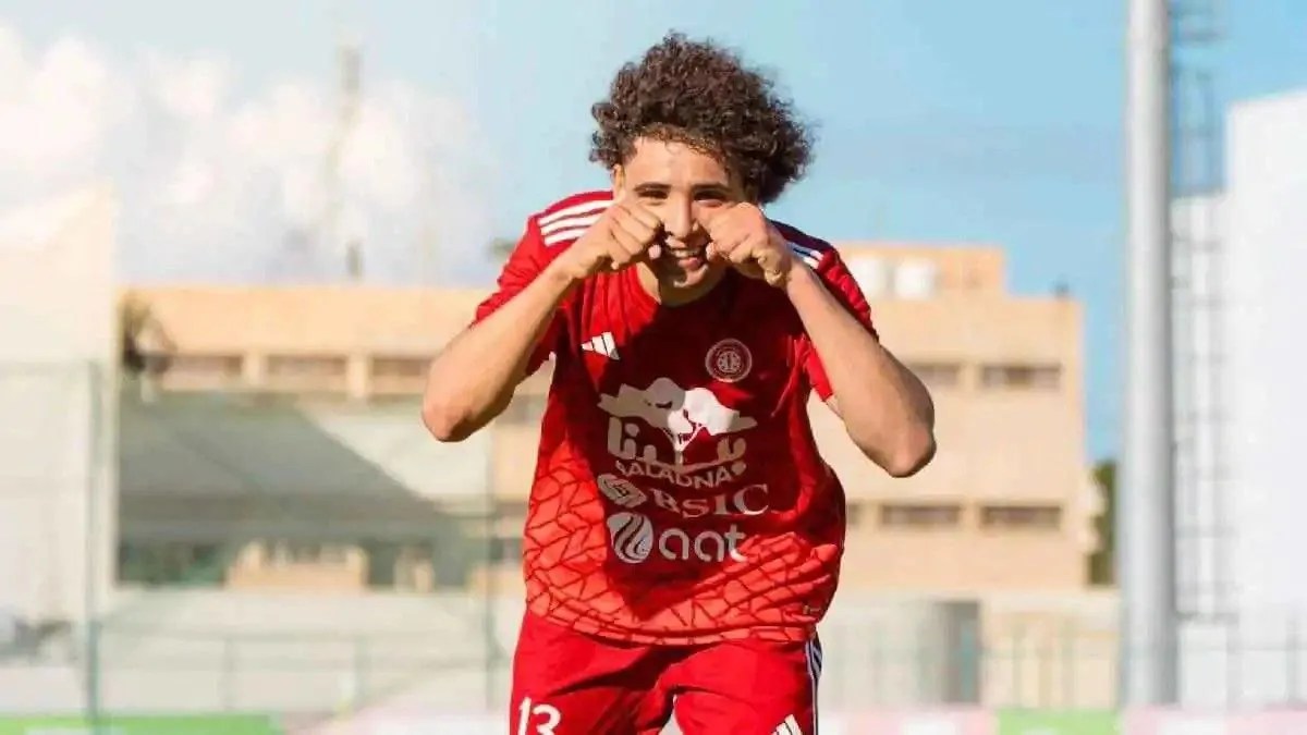 «صفقة مفاجئة» الشريمي يختار الإفريقي التونسي وجهةً جديدة بعد مفاوضات الزمالك
