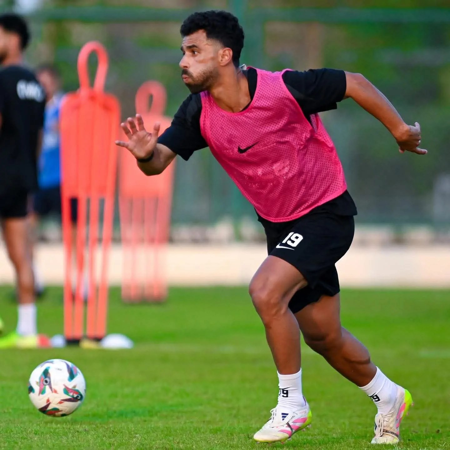 «فخر الانتماء» عبد الله السعيد يجدد للزمالك ويعد الجماهير بالألقاب