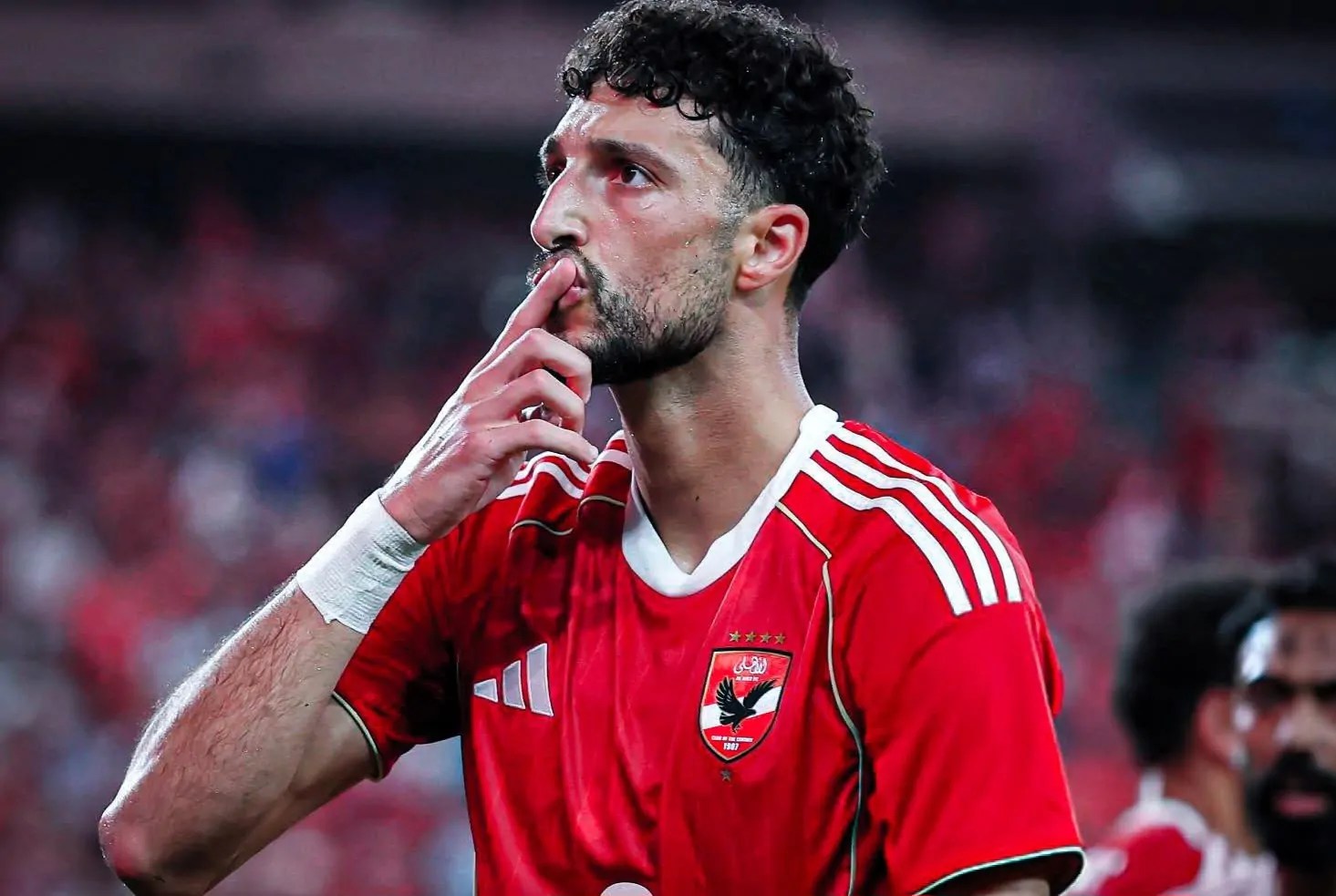 «تصريحات مثيرة للجدل» أحمد حسن: الأهلي قادر على تجاوز رحيل وسام أبو علي.. والزمالك يتبع استراتيجية ذكية في صفقة جون إدوارد