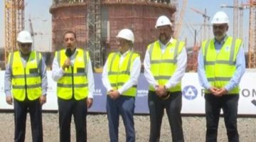 «بأيدٍ مصرية».. مدبولي يبشر: الضبعة تنطلق في 2028 بعمالة مصرية تتجاوز 80%