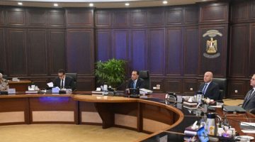 «تأكيدًا على الدعم الثابت» رئيس الوزراء يؤكد موقف مصر الراسخ تجاه القضية الفلسطينية وتسهيل وصول المساعدات