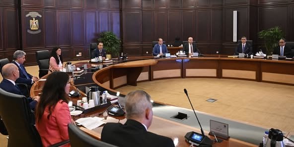 «ترقبوا الحدث التاريخي» مدبولي يقود اجتماعًا حاسمًا للجنة تنظيم حفل افتتاح المتحف المصري الكبير